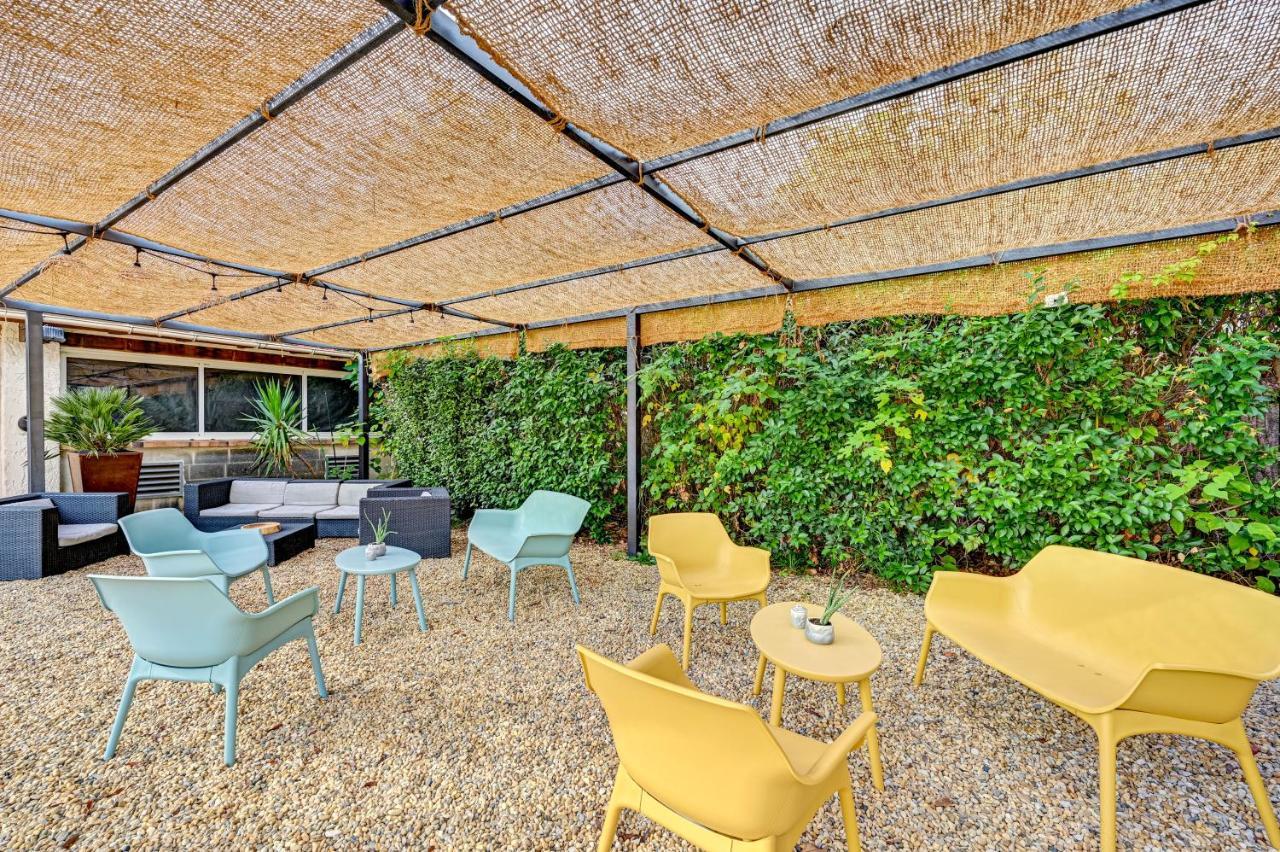 Le Provence Hotel Gemenos Exterior photo