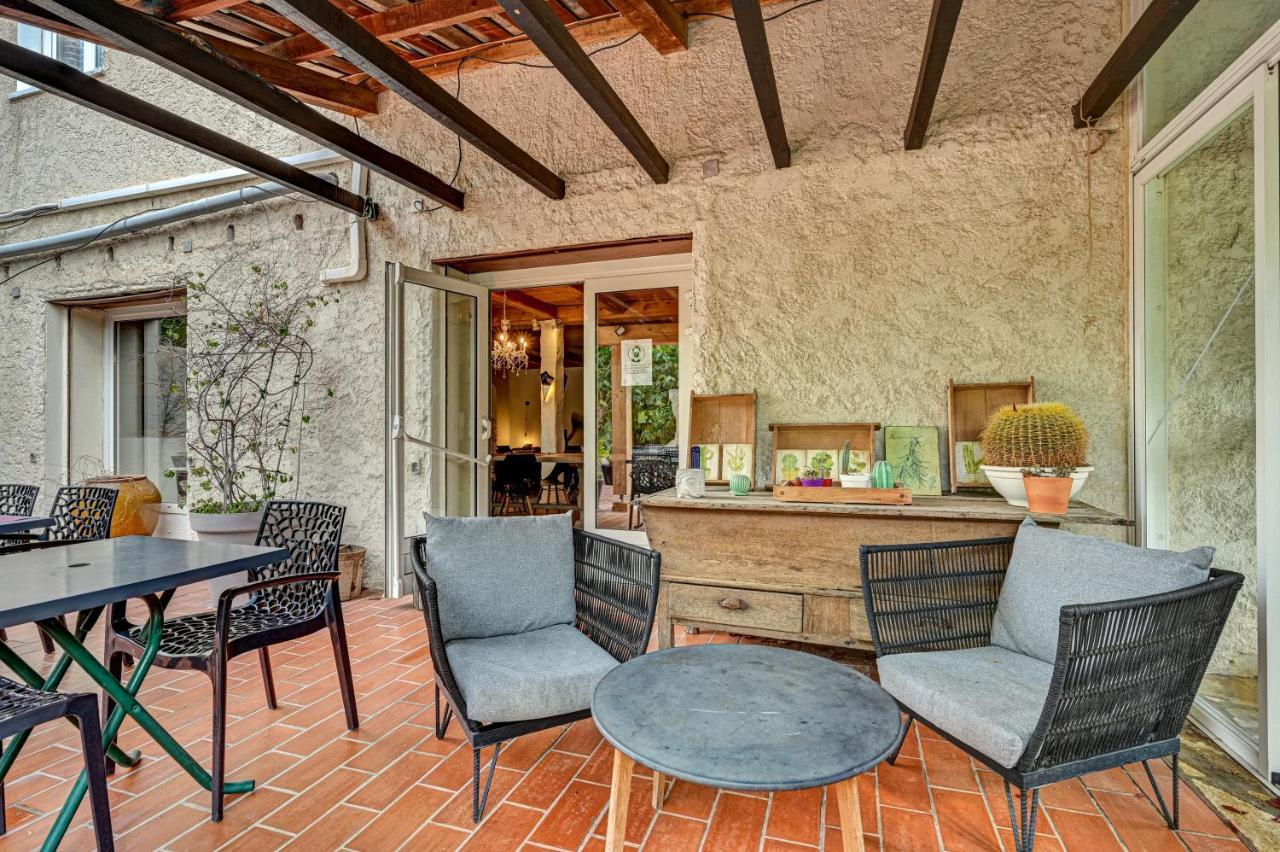 Le Provence Hotel Gemenos Exterior photo