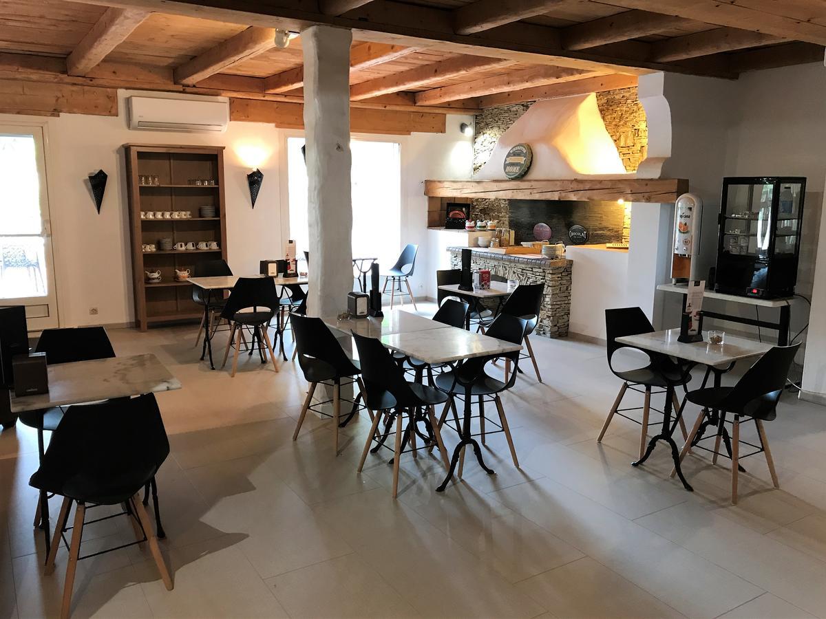 Le Provence Hotel Gemenos Exterior photo
